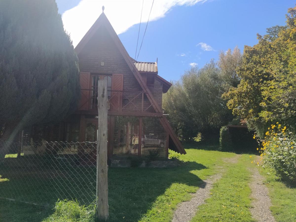 Habitacion privada en cabaña compartida Los Cordobeses San Martín de los Andes Exterior foto
